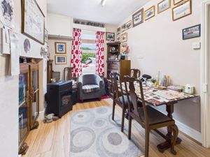 Dining Room- click for photo gallery